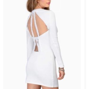 🌟Tobi White&Sequins dress size small🕊🤍🪩